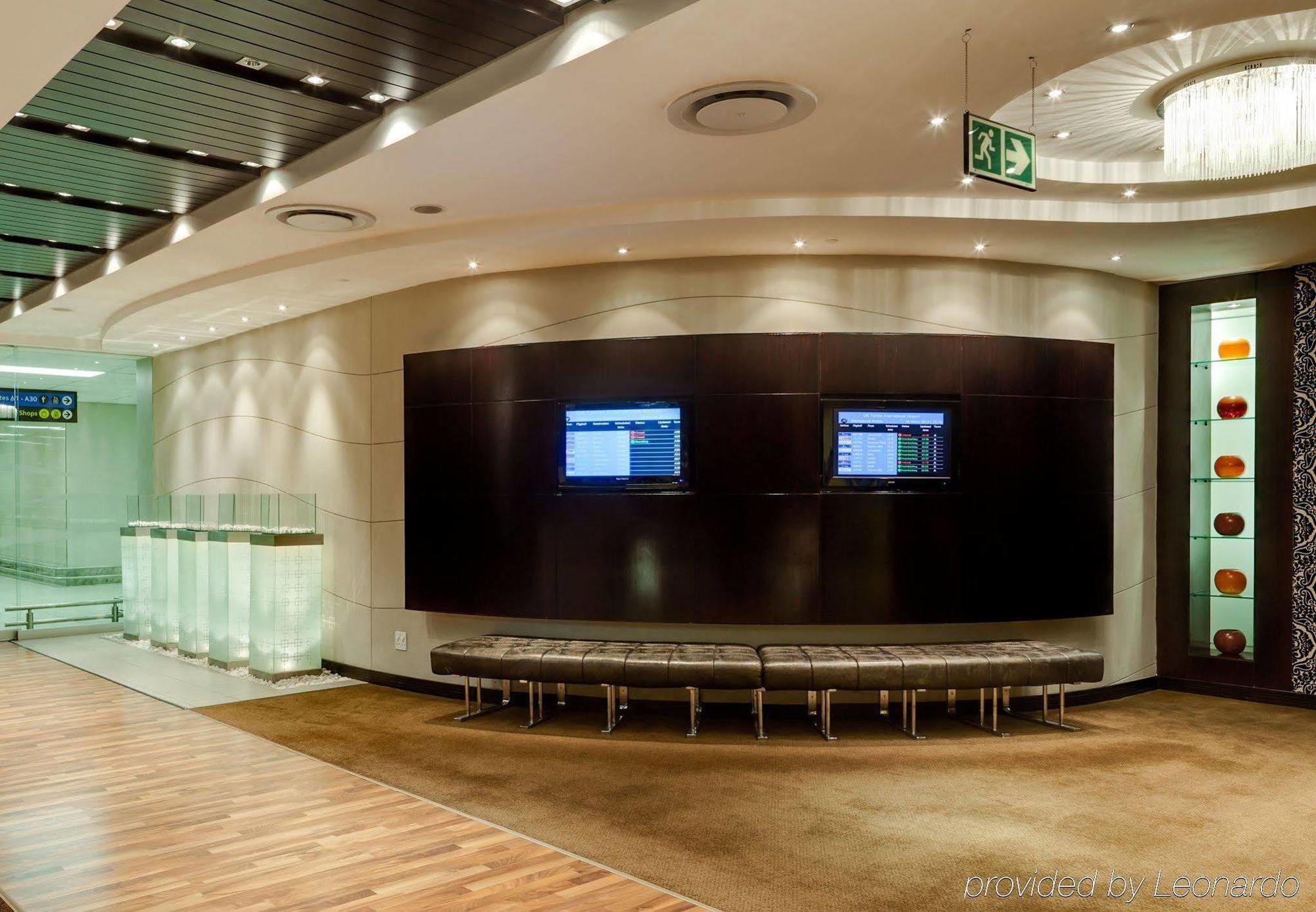 Protea Hotel By Marriott Transit O.R. Tambo Airport كمبتون بارك المظهر الخارجي الصورة